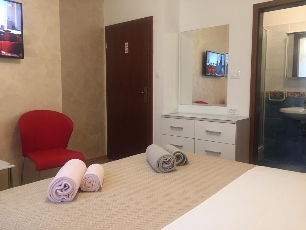 دْغاماي Apartments & Rooms Marina المظهر الخارجي الصورة